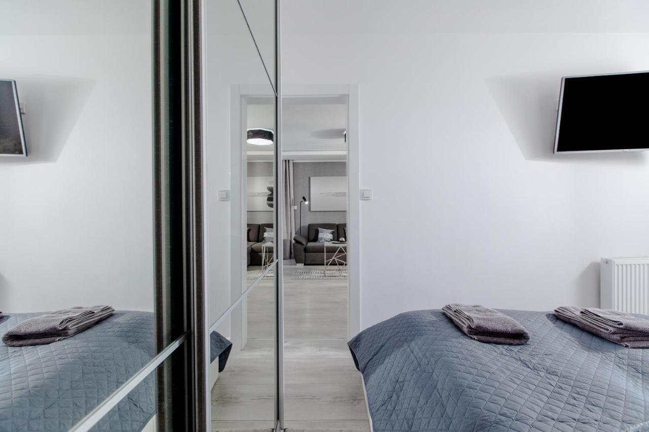 Apartament Linia Komfortu Gardenia Dziwnow Z Widokiem Na Morze Epapartamenty Ngoại thất bức ảnh