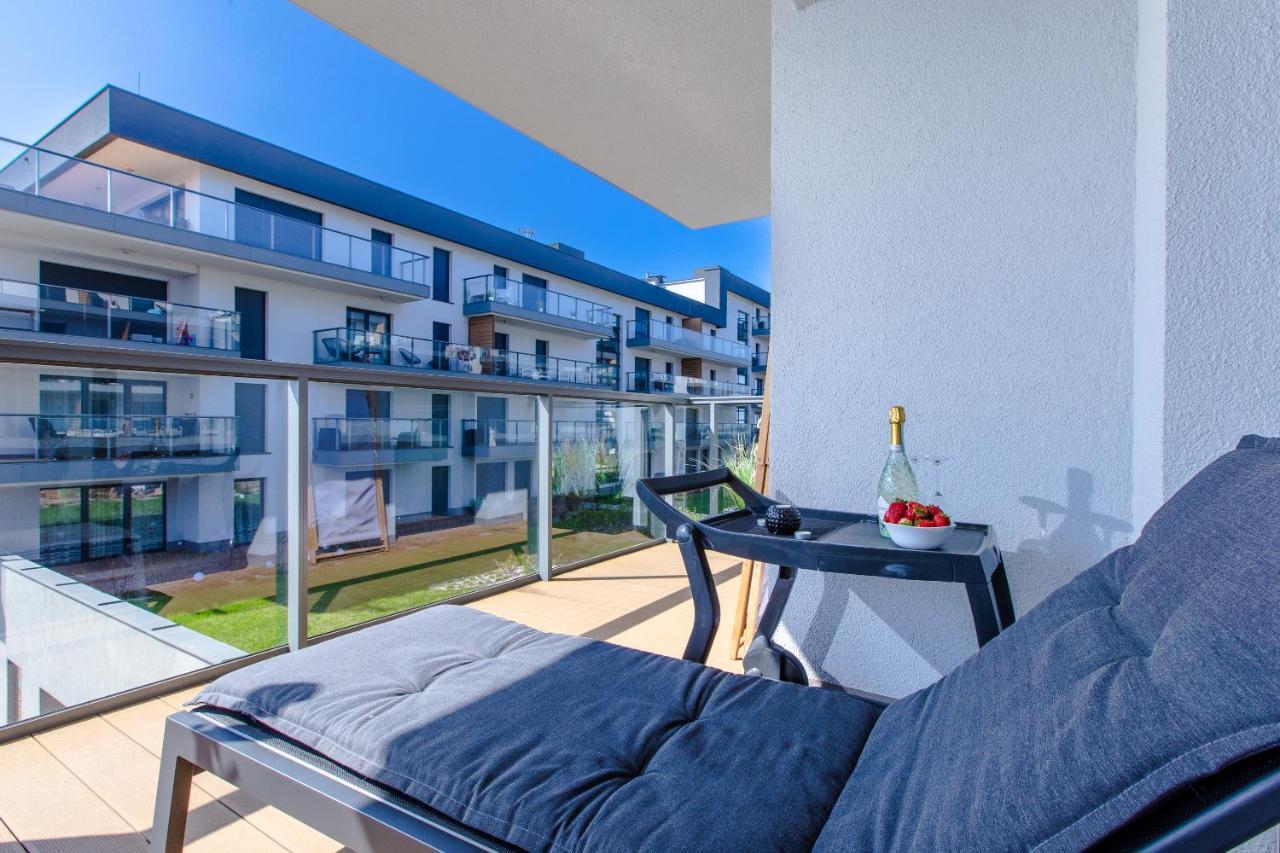 Apartament Linia Komfortu Gardenia Dziwnow Z Widokiem Na Morze Epapartamenty Ngoại thất bức ảnh