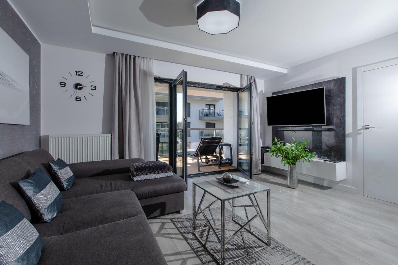 Apartament Linia Komfortu Gardenia Dziwnow Z Widokiem Na Morze Epapartamenty Ngoại thất bức ảnh