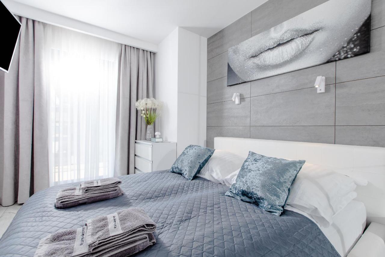 Apartament Linia Komfortu Gardenia Dziwnow Z Widokiem Na Morze Epapartamenty Ngoại thất bức ảnh