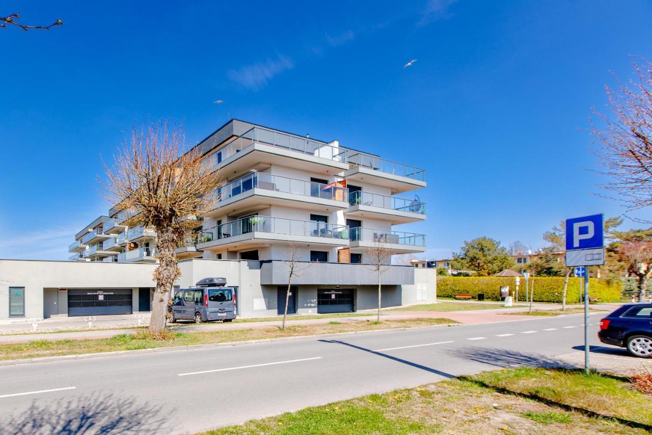 Apartament Linia Komfortu Gardenia Dziwnow Z Widokiem Na Morze Epapartamenty Ngoại thất bức ảnh