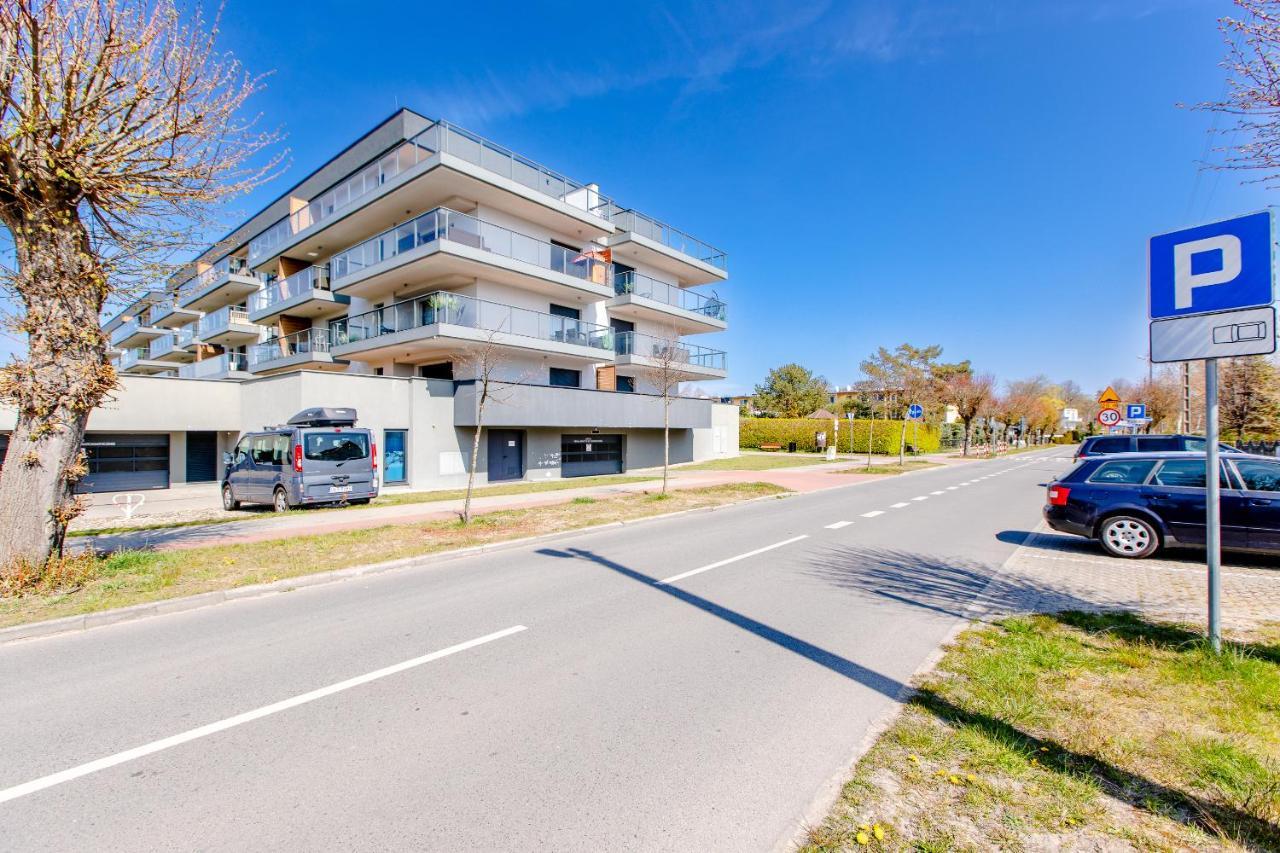 Apartament Linia Komfortu Gardenia Dziwnow Z Widokiem Na Morze Epapartamenty Ngoại thất bức ảnh