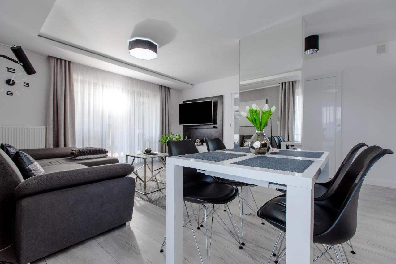 Apartament Linia Komfortu Gardenia Dziwnow Z Widokiem Na Morze Epapartamenty Ngoại thất bức ảnh